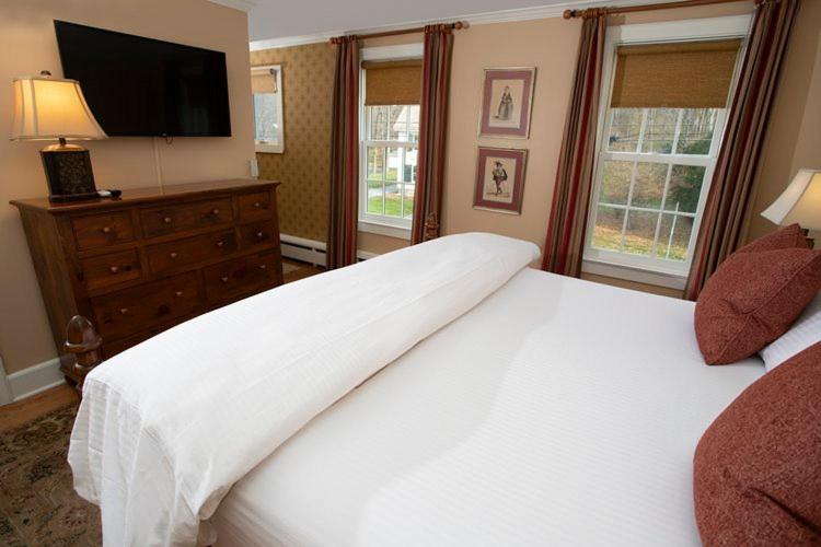 The Dorset Inn Exterior photo